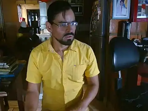 Dr Pocholate84 online show from June 2026 07:23:01 PM