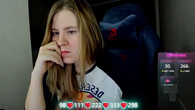 Olivia Munk online show from March 2026 03:56:02 AM