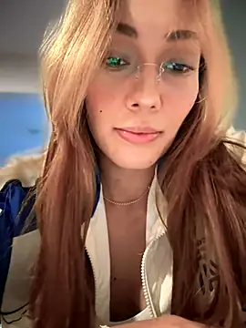 MichelleFerry  online show from October 2025 01:06:01 AM