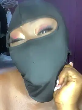 sweet1111 online show from December 2024 09:40:02 PM