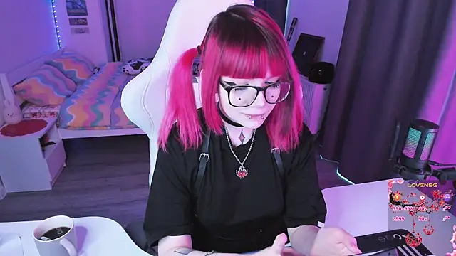 Yumi Youkai online show from April 2026 12:55:01 PM