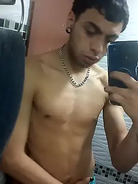 Mollly n david online show from November 2025 02:43:01 AM