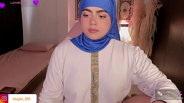 shayla 18 online show from February 2026 08:25:02 PM