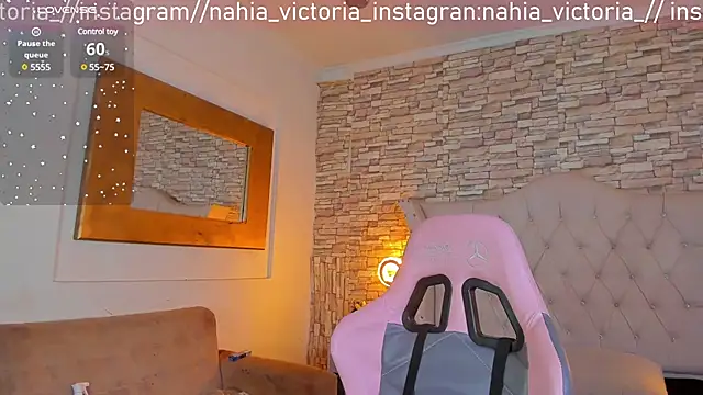 Snapshot of NahiaFox chatting on January 2025 03:36:02 AM NahiaFox online show from January 2025 03:36:02 AM