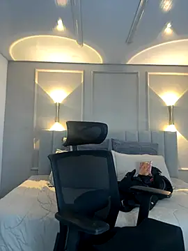 Miss blue69 online show from September 2025 07:08:01 PM