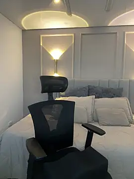 Miss blue69 online show from February 2026 02:05:01 AM