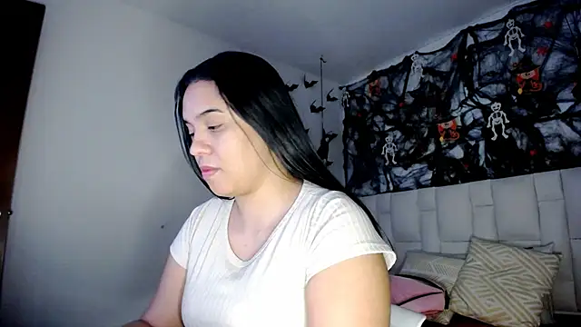 Snapshot of tiffany__pink chatting on October 2025 08:42:01 PM tiffany pink online show from October 2025 08:42:01 PM