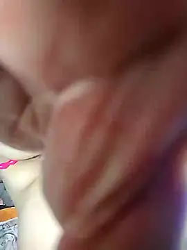 Snapshot of megumy_saori chatting on January 2025 03:29:01 PM megumy saori online show from January 2025 03:29:01 PM