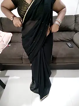 Mounika25 online show from April 2026 05:18:01 PM