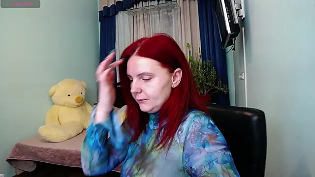 NikaLee online show from December 2024 06:29:01 AM