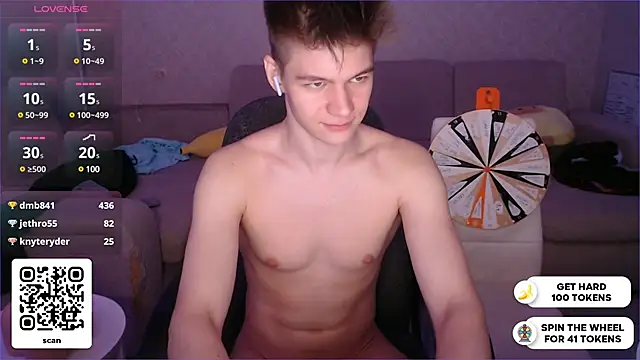 Snapshot of dantebigboi300 chatting on December 2024 12:05:01 AM dantebigboi300 online show from December 2024 12:05:01 AM