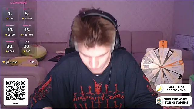 Snapshot of dantebigboi300 chatting on December 2024 07:33:01 PM dantebigboi300 online show from December 2024 07:33:01 PM