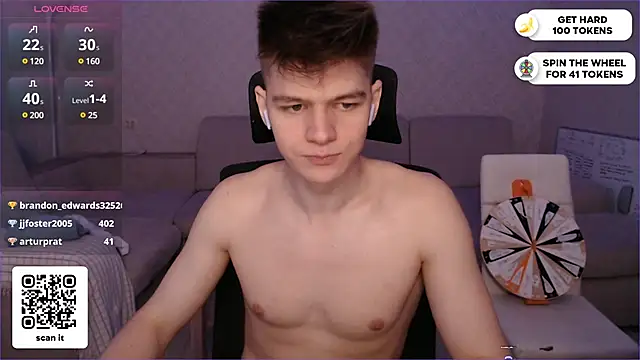 Snapshot of dantebigboi300 chatting on January 2025 11:36:02 PM dantebigboi300 online show from January 2025 11:36:02 PM