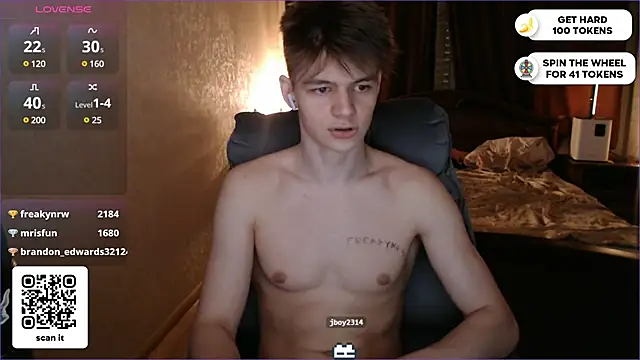 Snapshot of dantebigboi300 chatting on February 2025 11:45:01 PM dantebigboi300 online show from February 2025 11:45:01 PM