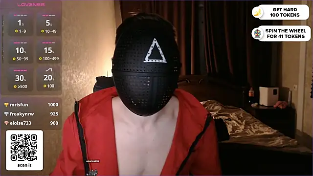 Snapshot of dantebigboi300 chatting on February 2025 07:13:01 PM dantebigboi300 online show from February 2025 07:13:01 PM