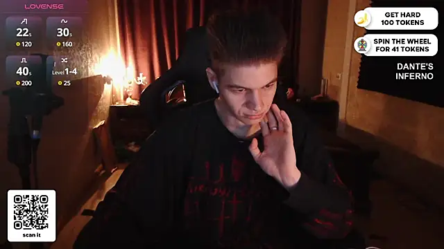 Snapshot of dantebigboi300 chatting on March 2025 06:07:01 PM dantebigboi300 online show from March 2025 06:07:01 PM