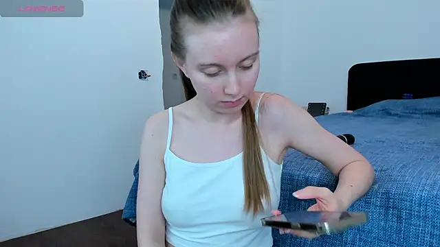Snapshot of Peggy_Beauty chatting on May 2026 05:34:02 PM Peggy Beauty online show from May 2026 05:34:02 PM
