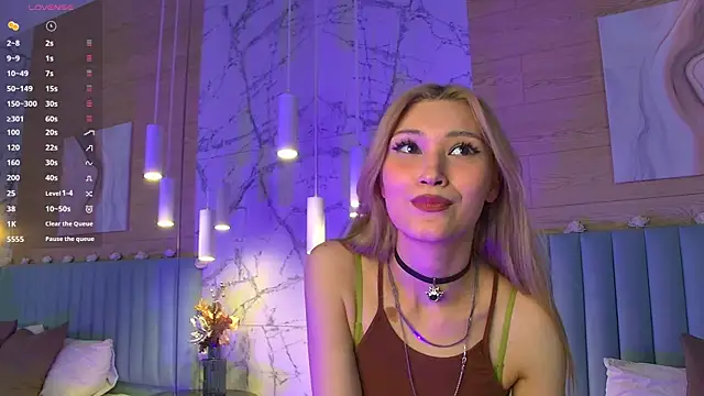 CarolReeves online show from March 2025 12:12:01 PM