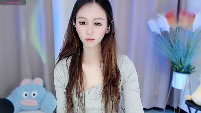 Aimee-520 online show from December 2024 06:35:01 AM