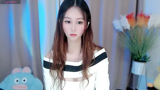 Aimee-520 online show from December 2024 07:33:02 AM