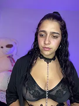 Alicia Ruiz online show from September 2025 06:11:02 PM