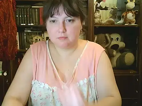 CarrieQPeach online show from November 2025 06:10:01 PM