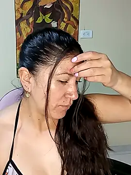 nammy  dirtyhott online show from December 2025 01:20:02 PM