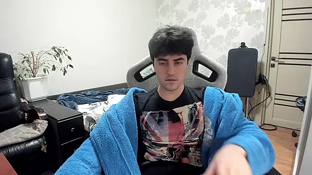 Knuckles17 online show from February 2026 08:27:01 PM