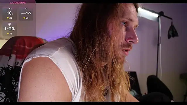 rusbigpaul online show from October 2025 07:03:02 PM