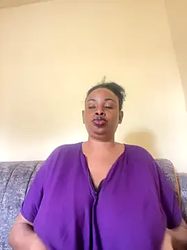 Snapshot of fat_creamy_pus chatting on November 2025 10:39:02 AM fat creamy pus online show from November 2025 10:39:02 AM