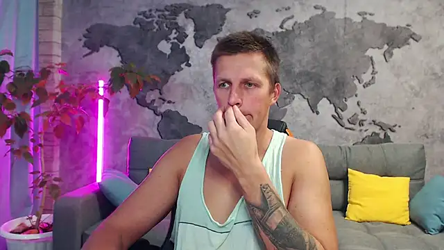 Snapshot of VikingChrisss chatting on October 2025 09:49:01 AM VikingChrisss online show from October 2025 09:49:01 AM