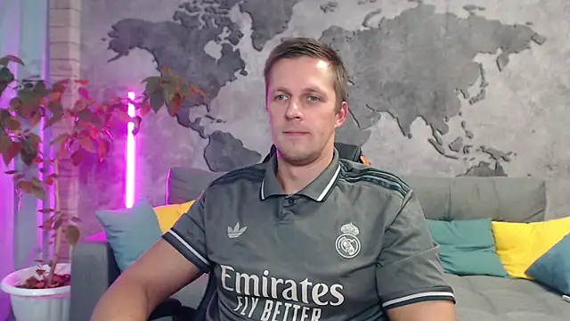 Snapshot of VikingChrisss chatting on November 2025 10:27:01 AM VikingChrisss online show from November 2025 10:27:01 AM