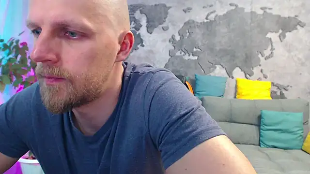 Snapshot of VikingChrisss chatting on June 2026 10:06:02 AM VikingChrisss online show from June 2026 10:06:02 AM