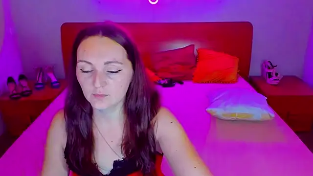 Snapshot of MagicEyess chatting on December 2024 03:11:02 PM MagicEyess online show from December 2024 03:11:02 PM