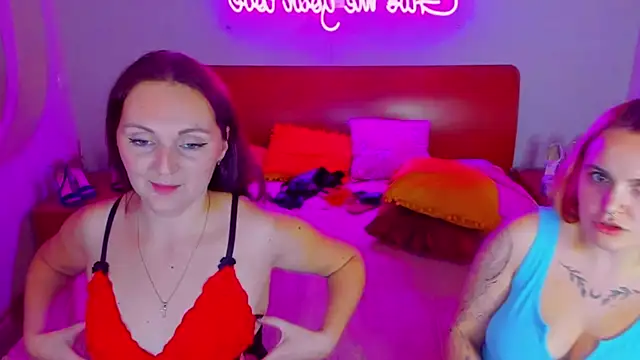 Snapshot of MagicEyess chatting on December 2024 08:10:02 AM MagicEyess online show from December 2024 08:10:02 AM