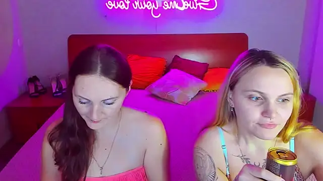 Snapshot of MagicEyess chatting on January 2025 06:59:02 AM MagicEyess online show from January 2025 06:59:02 AM