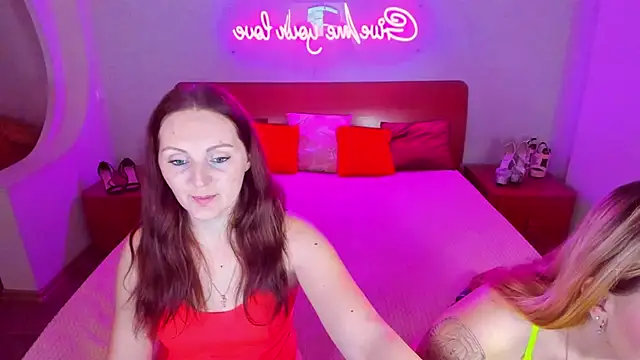 Snapshot of MagicEyess chatting on February 2025 07:50:01 AM MagicEyess online show from February 2025 07:50:01 AM