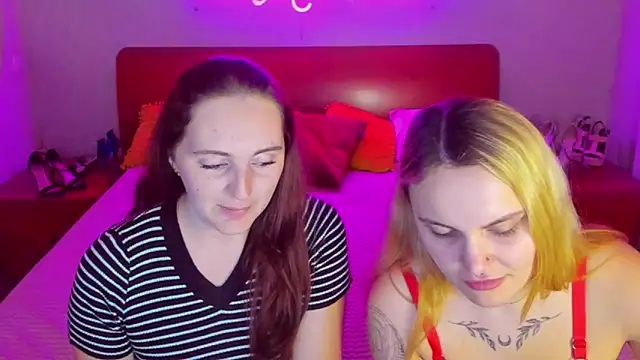 Snapshot of MagicEyess chatting on March 2025 07:19:01 AM MagicEyess online show from March 2025 07:19:01 AM