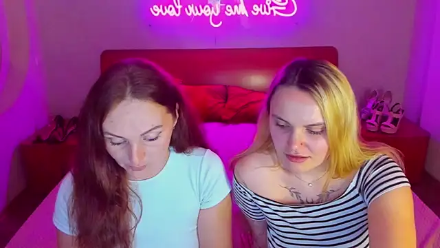 Snapshot of MagicEyess chatting on March 2025 10:29:02 AM MagicEyess online show from March 2025 10:29:02 AM