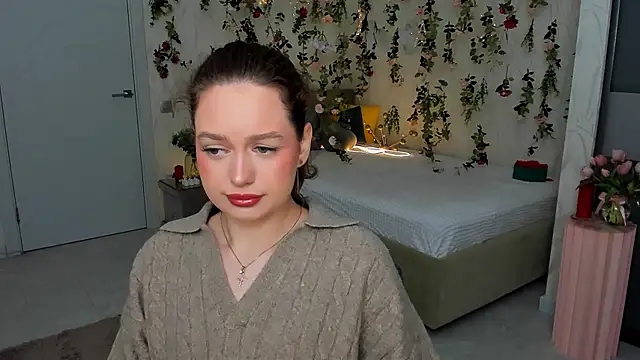 MiracleCurly online show from April 2026 06:02:01 PM