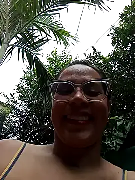 Snapshot of Cristel_Shop chatting on December 2024 07:14:02 PM Cristel Shop online show from December 2024 07:14:02 PM