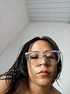 Snapshot of Cristel_Shop chatting on December 2024 03:36:01 AM Cristel Shop online show from December 2024 03:36:01 AM