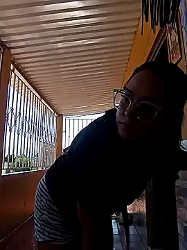 Snapshot of Cristel_Shop chatting on January 2025 07:18:01 PM Cristel Shop online show from January 2025 07:18:01 PM
