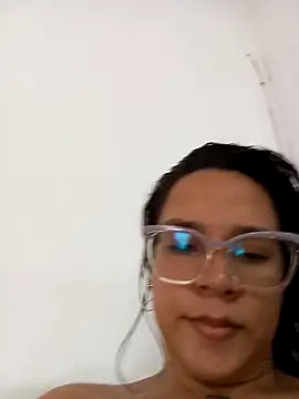 Snapshot of Cristel_Shop chatting on February 2025 08:14:02 PM Cristel Shop online show from February 2025 08:14:02 PM