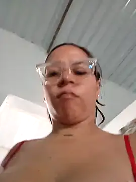 Snapshot of Cristel_Shop chatting on September 2025 08:52:02 PM Cristel Shop online show from September 2025 08:52:02 PM