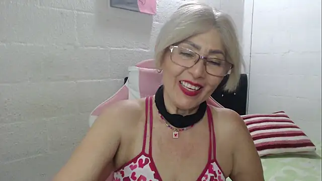 Snapshot of jade04_roberts chatting on March 2025 11:53:01 PM jade04 roberts online show from March 2025 11:53:01 PM