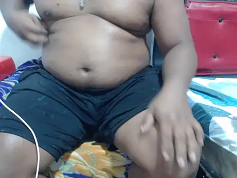 Snapshot of PONSE_LATINO chatting on October 2025 01:44:01 PM PONSE LATINO online show from October 2025 01:44:01 PM