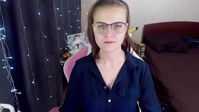 MissBrightShine online show from January 2025 10:06:02 AM