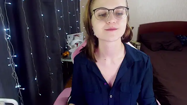 MissBrightShine online show from January 2025 04:10:01 PM