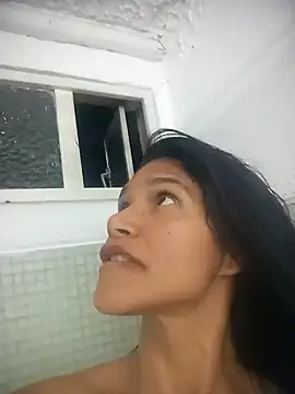  aish a  online show from January 2025 01:33:01 AM